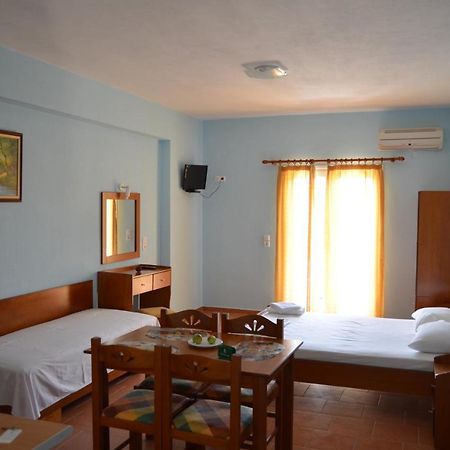 Silvia Aparthotel Parga Bagian luar foto
