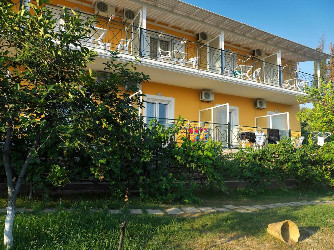 Silvia Aparthotel Parga Bagian luar foto