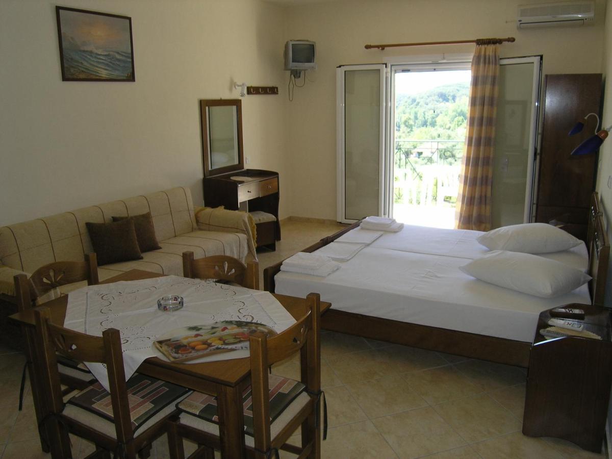 Silvia Aparthotel Parga Bagian luar foto