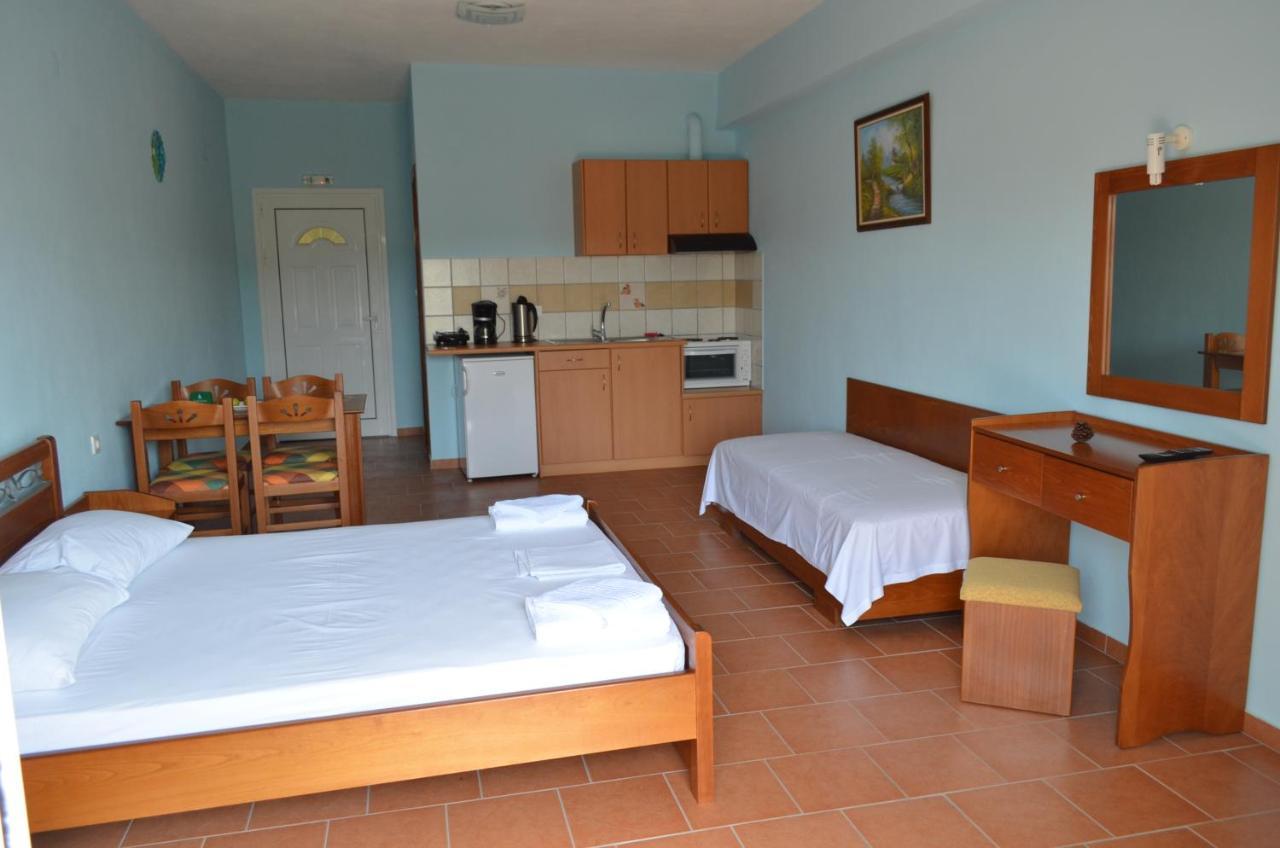 Silvia Aparthotel Parga Bagian luar foto